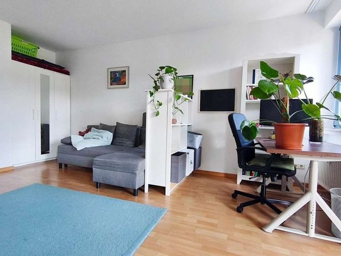 Come investimento - appartamento di circa 53 m² con balcone e posto auto in garage sotterraneo in vendita ad Aachen – Foto 1
