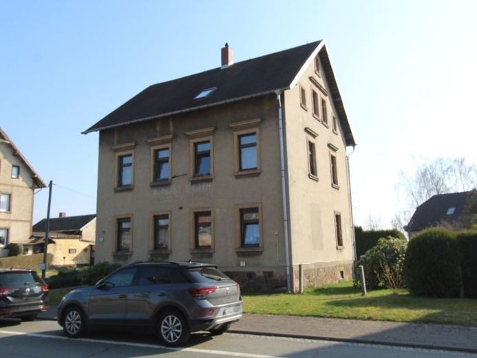 Großzügiges Wohnhaus mit Potential zum Generationenhaus – Foto 1
