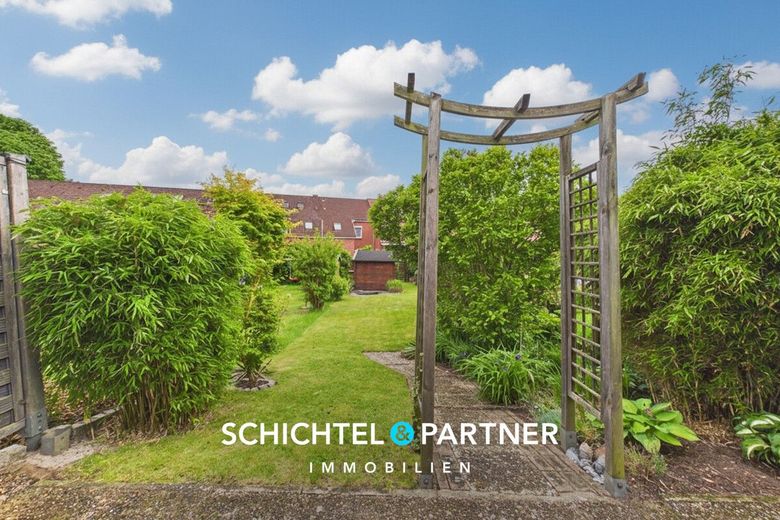 Brinkum |Sofort Einziehen: Modernisiertes Reihenhaus mit Süd-Garten – S&amp;P | Garten
