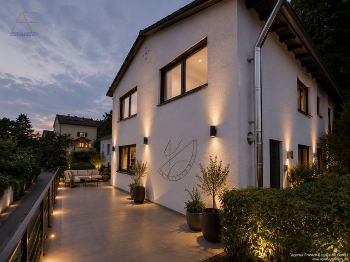 Licht. Raum. Lebensqualität. - Ein Zuhause zum Ankommen und Wohlfühlen mit Entwicklungspotenzial. – Terrasse