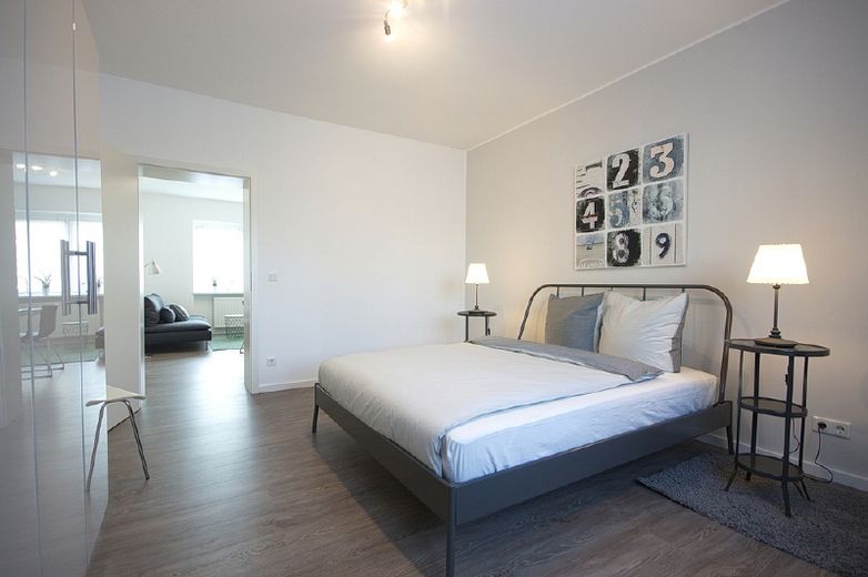 Lichte, aantrekkelijke woning in Rüttenscheid, nabij metro en Grugapark. Gebruik van W-LAN mogelijk. – 99ffec99916ff598a90627aa95bcd6af027bccc1.jpg