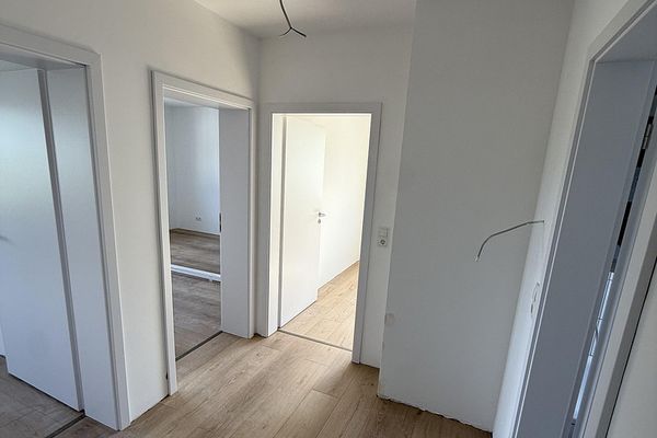Frisch renovierte 2-Zimmer-Wohnung mit Stellplatz in Bendorf