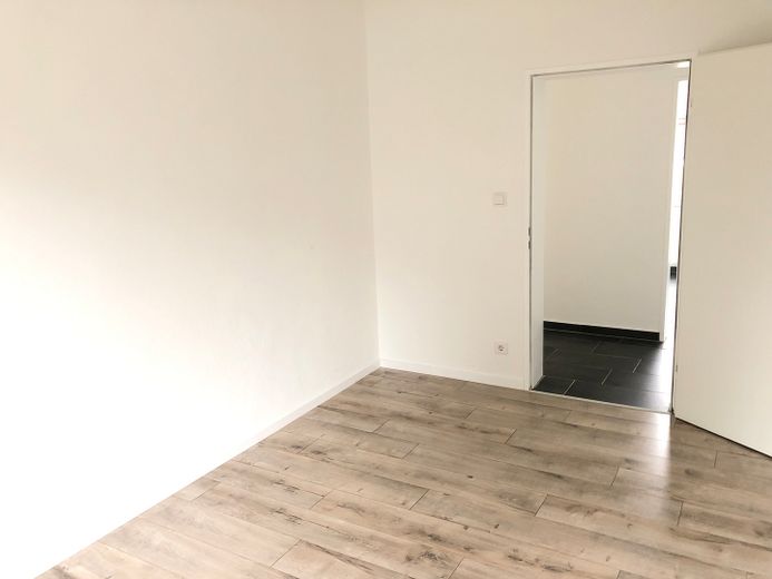 Renovierte 4-Zimmer-Wohnung mit Garten in Rheine-Hauenhorst – Zimmer I