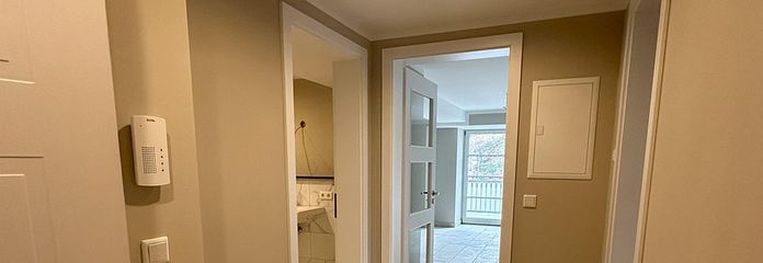 88 qm Mietwohnung mit großem Balkon – Flur