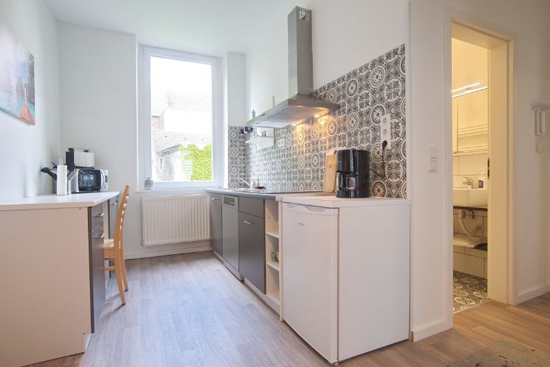 Ansprechend eingerichtete Wohnung in ruhiger, zentraler Wohnlage, Internetzugang vorhanden – e4bac8054c584ff86cf246a38bb845078e4eea51.jpg