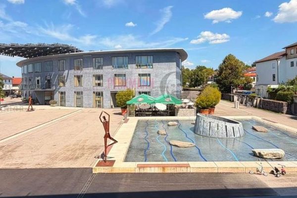 2 Zimmer Neubauwohnung mit Balkon am Marktplatz – Burgkirchen a.d. Alz