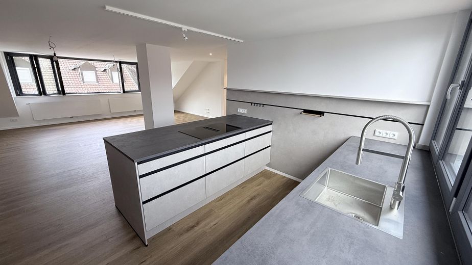 First occupancy: Living between Stadtpark and Maxtor – Küche Wohnen Titelbild