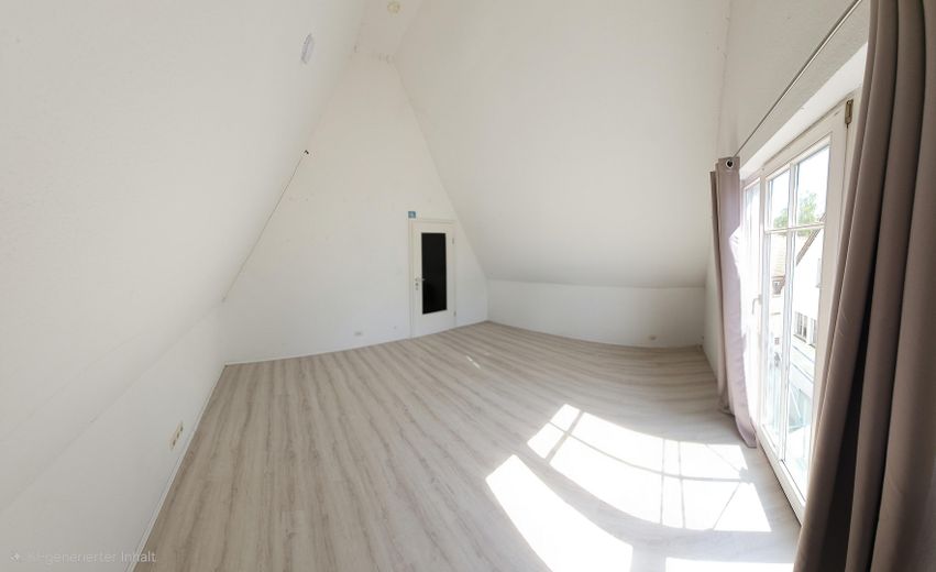 Meraviglia urbana degli spazi: maisonette di 4 locali inondata di luce nel cuore di Öhringen (senza provvigione!) – Schlafzimmer1 / Galeriewohnung
