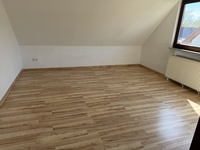 RESERVIERT Einfamilienhaus Massivhaus Einliegerwohnung ruhige Wohnlage Keller Garten – OG Schlafen 