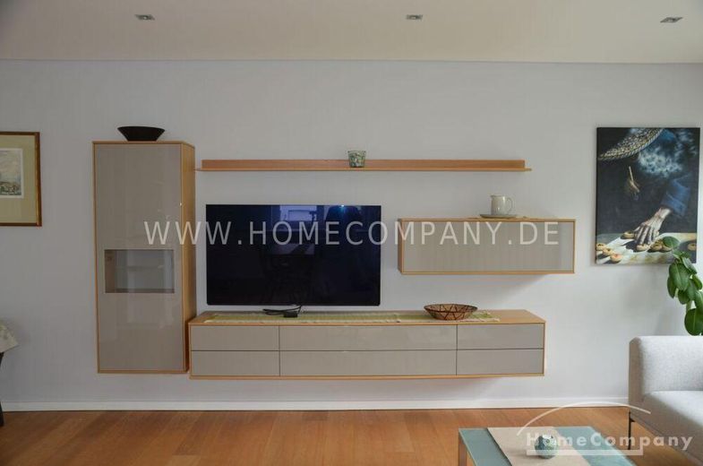Hochwertige, geschmackvoll und komplett ausgestattete 4 Zi. Whg, 2 Bäder, offene, moderne Ausstattung/Möblierung, Loggia, 2 Stellplätze. – 1f2527c810604e74cfb78df10a5b8d4151dcd515.jpg