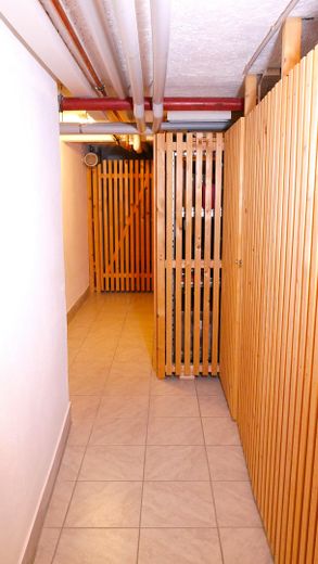Exclusive 3-Zimmer-Etagenwohnung in Bestlage - Komfortabel, barrierefrei, Lift & ideal für Paare – Keller 1