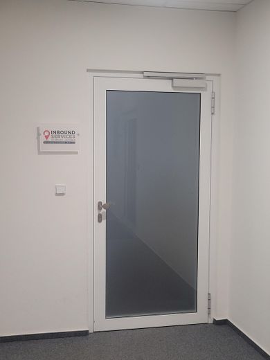 Moderne Bürofläche in Top-Lage Winterhude/Uhlenhorst – courtagefrei – Eingangsbereich 3