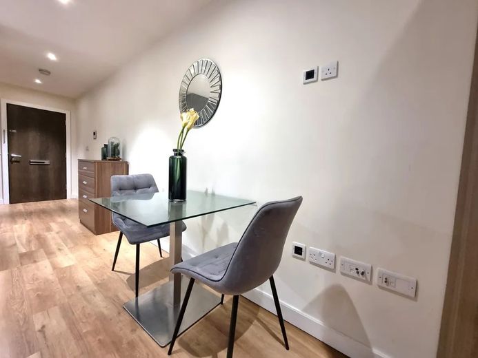 1-Zimmer-Wohnung in Berlin-Kreuzberg mit Balkon und Stellplatz – image_1774890403670