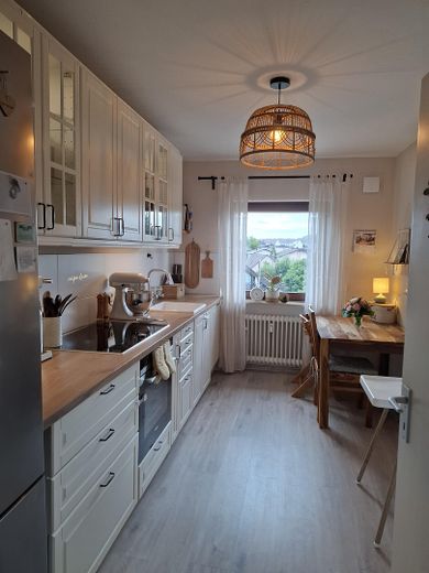 Uitstekend onderhouden 3-kamerappartement met mooi uitzicht – Foto 3