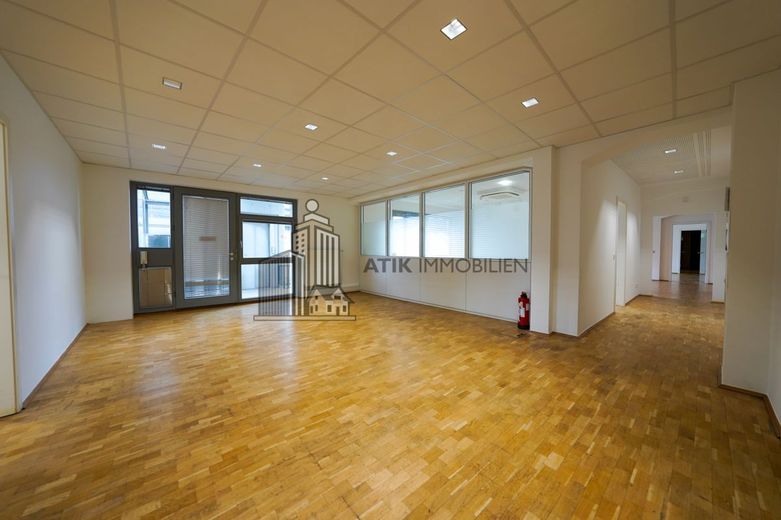 ATIK: Repräsentative, lichtdurchflutete Büroeinheit mit Klimatisierung und Top-Lage - provisionsfrei – Innenansicht