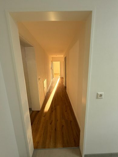 Flur Richtung Wohnbereich