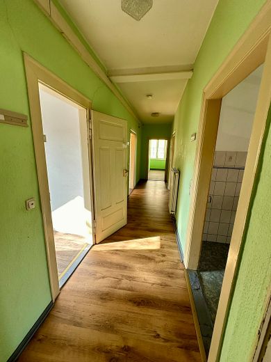 Historyczny dom szachulcowy w Eisenach: 218 m², duży ogród, od zaraz wolny i z bardzo korzystnym dofinansowaniem! – Zdjęcie 17