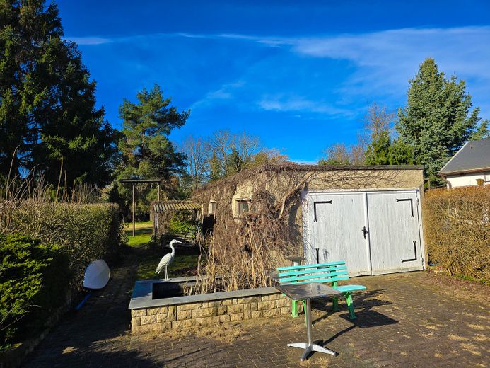 Garage + Abstellräume