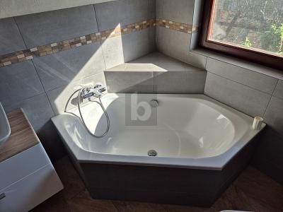 2 منازل سكنية في باقة واحدة: مساحة واسعة مع ورشة – 1780491396_54d40e.jpg