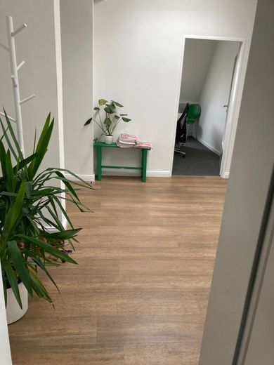 Büro in Wandsbek sucht neuen Mieter – Flur 1