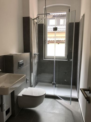 Stilvoll kernsaniertes Altbau-Loft – Foto 8