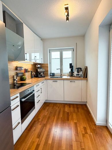 3-Zimmer-Dachterrassenwohnung Ingolstadt-Ringsee – Küche