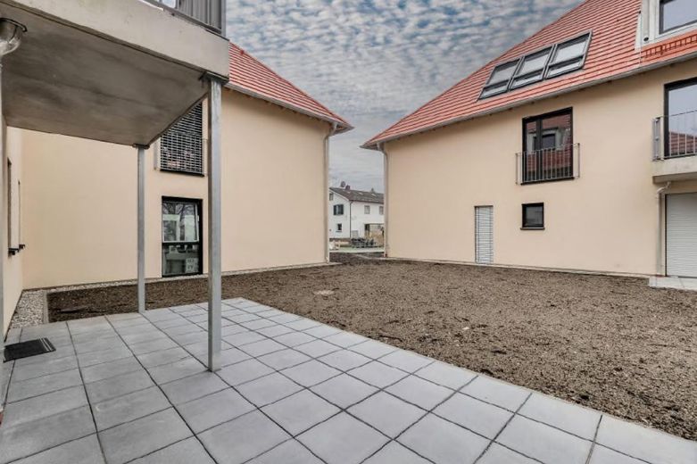 Möblierte Erdgeschosswohnung in ruhiger Lage - München Forstenried – Foto 1