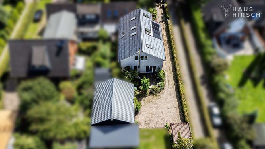 Großzügiges, energieeffizientes Architektenhaus in Am Hagen – Luftbild