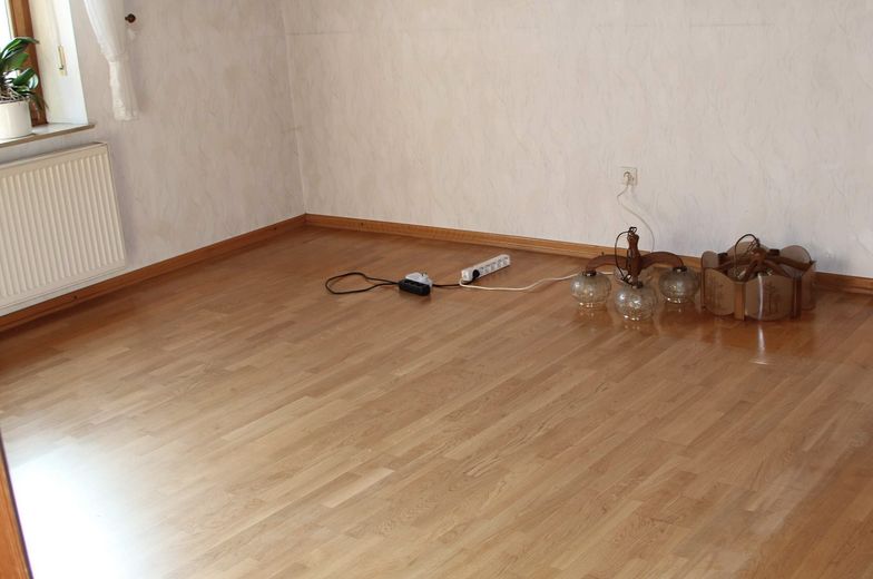 Freist. Haus 160m2 mit Grundstück 858m2 Überherrn Altforweiler Saarlouis + Baugrundstück von privat – Foto 8