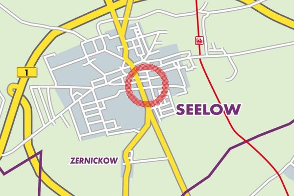 IMMOBERLIN.DE - Top-Stadtlage in Seelow! Ca. 2.632 m2 großes Baugrundstück