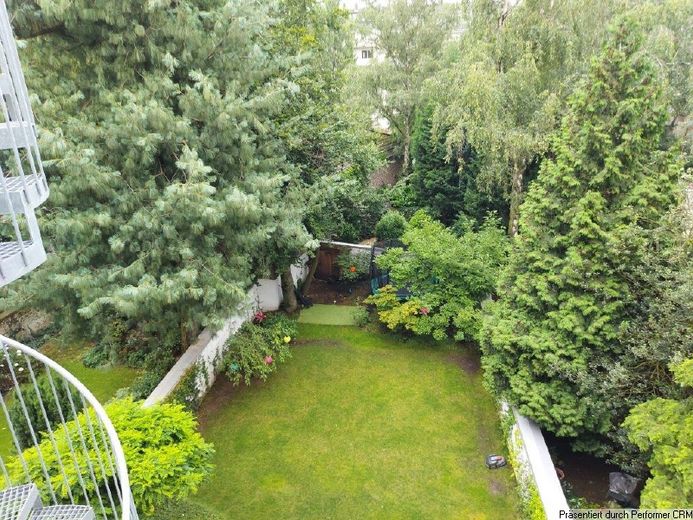 Apartamento completamente amueblado y moderno, con balcón, en una ubicación residencial privilegiada junto al Hofgarten, en Düsseldorf Pempelfort. – 6cfa373bf886c2aeadbad2610e5fb71264a86066.jpg