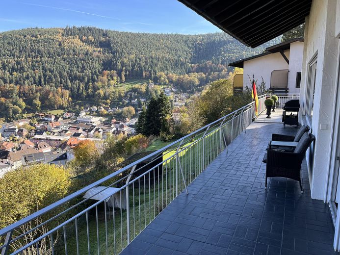Großer Balkon