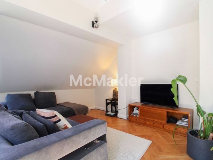 Investoren aufgepasst! Renditestarkes Dachgeschoss in Bestlage von Bad Homburg – Foto 1