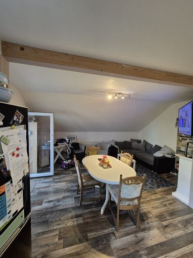 Casa para 2 familias en una zona tranquila – Foto 20