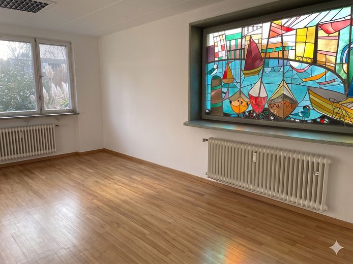 Meersburg, helle Büro-/Praxisflächen – Büro