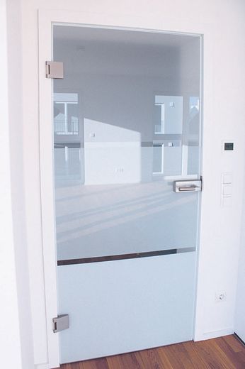 Einzigartiges LUXUS Penthouse im Herzen Gersthofen´s – Designertüren 