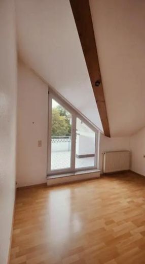 Sonnige 2,5-Zimmer-Dachgeschosswohnung mit 2 Dachterrassen und attraktivem Grundriss in Frommern – Foto 6