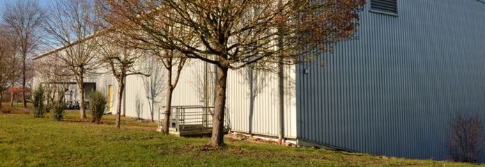 Lager-/Produktions-/Montagehalle - Teilfläche möglich - 10t Kran - an der B29 Richtung AA/Stuttgart