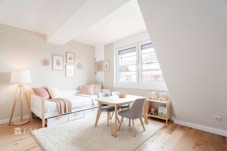 SAARN: Licht, Luft und Loft-Feeling - sanierte 3-Zimmer-Dachgeschosswohnung mit Balkon – Arbeits- oder Kinderzimmer (Einrichtungsbeispiel)