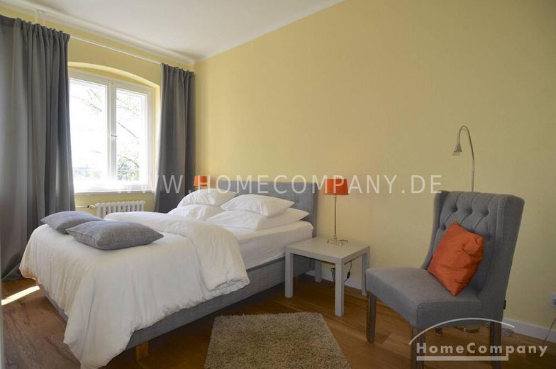 Schöne Zwei-Zimmer_Wohnung in Friedenau, Berlin, möbliert – db2128d6694bf4f0c764b9183b9def1e903842ce.jpg