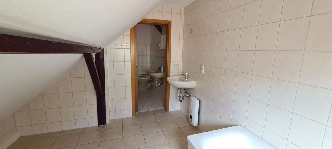 ab sofort: Gemütliche 2-Zimmer-Wohnung in Stadtmitte Stadtroda´s – 20260622_153322