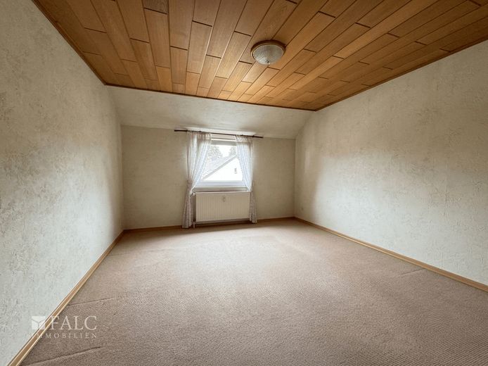 Attraktive Wohnung in Bochum | Zentral &amp; gut angebunden – Schlafzimmer