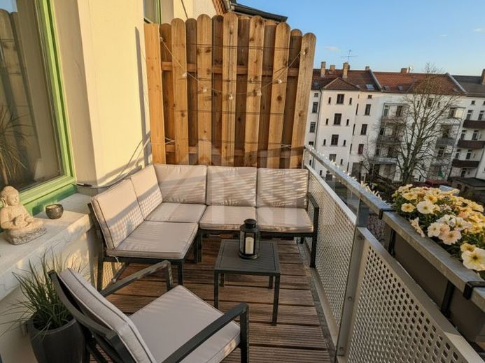 Direkt in der pulsierenden Leipziger Metropole ... Stilvolle Immobilie mit Balkon und modernem Komfort – Foto 1