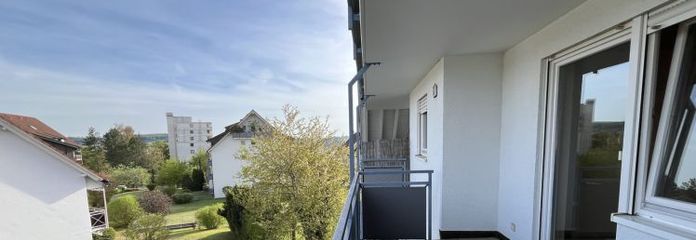 Calw-Heumaden: Charmante 2-Zimmer-Wohnung mit Balkon
