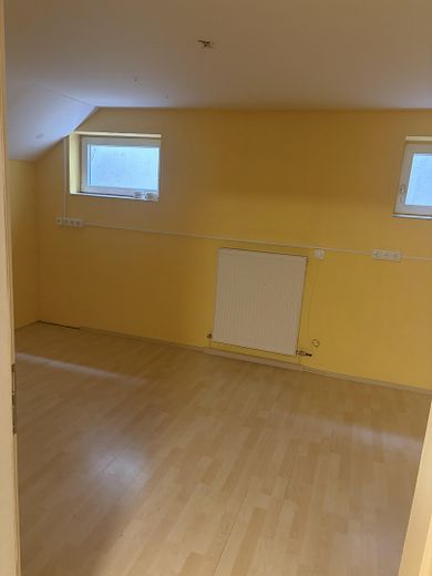 Ready to move in - familienfreundliches  Reihenmittelhaus mit angelegtem Garten, modernisiert – Photo 20