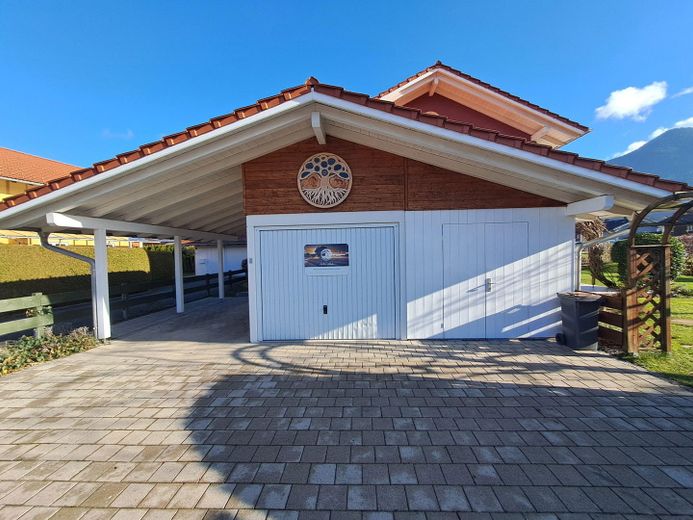 Carport, Garage und Werkstatt 