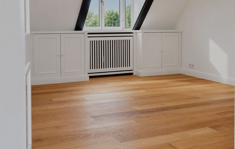 मांग रखने वाले अकेले व्यक्ति के लिए हिरशपार्क के पास विशिष्ट मेज़ोनेट – Schlafzimmer mit Einbauten