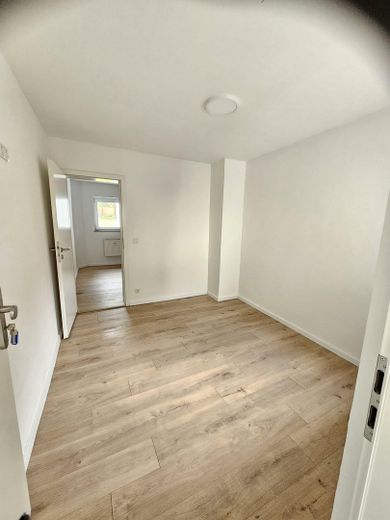 ¡Atractivo edificio residencial y comercial con una rentabilidad del 6%! ¡Sin comisión! – Foto 7