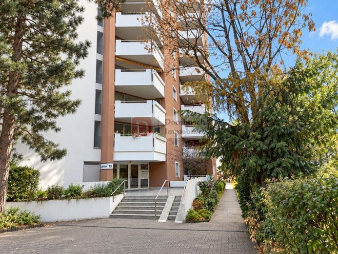 Top!! 2-pokojowe mieszkanie z balkonem w najlepszej lokalizacji Sachsenhausen Süd – Zdjęcie 1