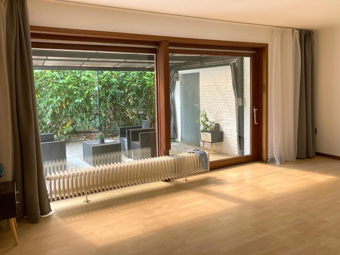 Gepflegtes Reihenendhaus mit Garten in Bremen-Huchting – Wohnzimmer Ansicht 4